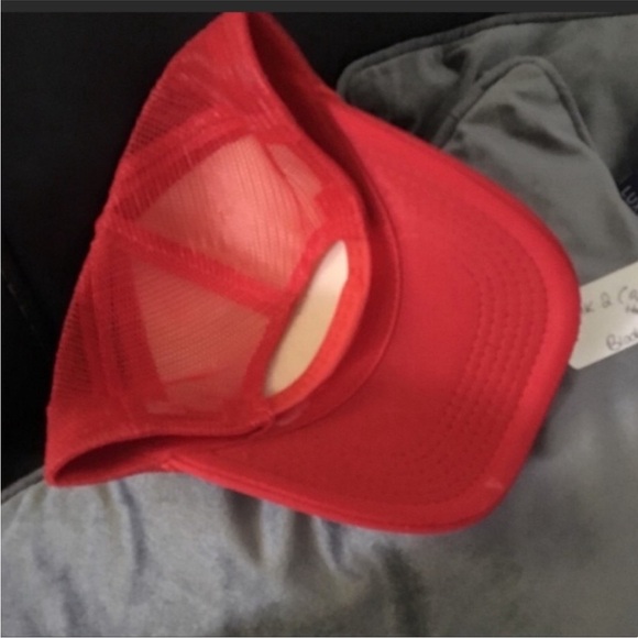 Baseball Cap Thing 2
Hand Sprayed - Picture 3 of 11